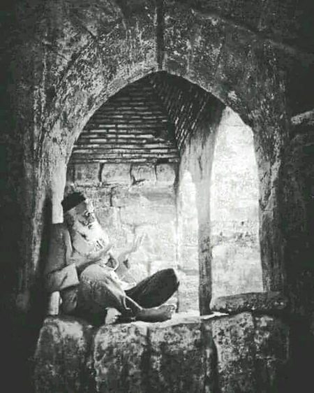 Paintings image