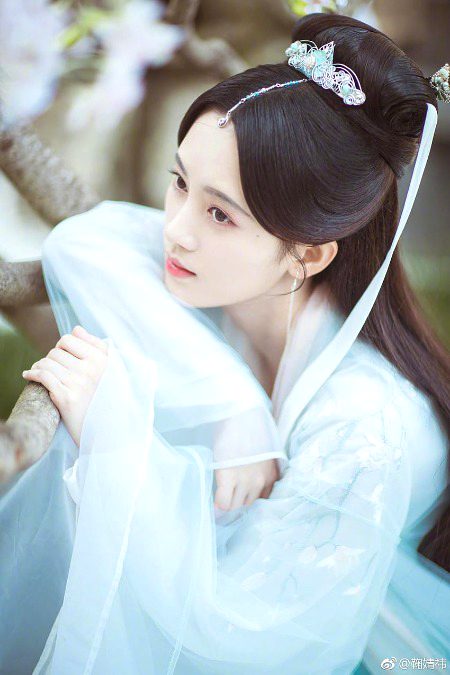 Beautiful People image