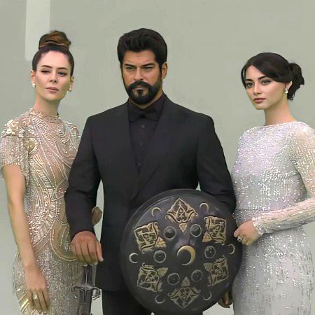 Turkish Celebs image