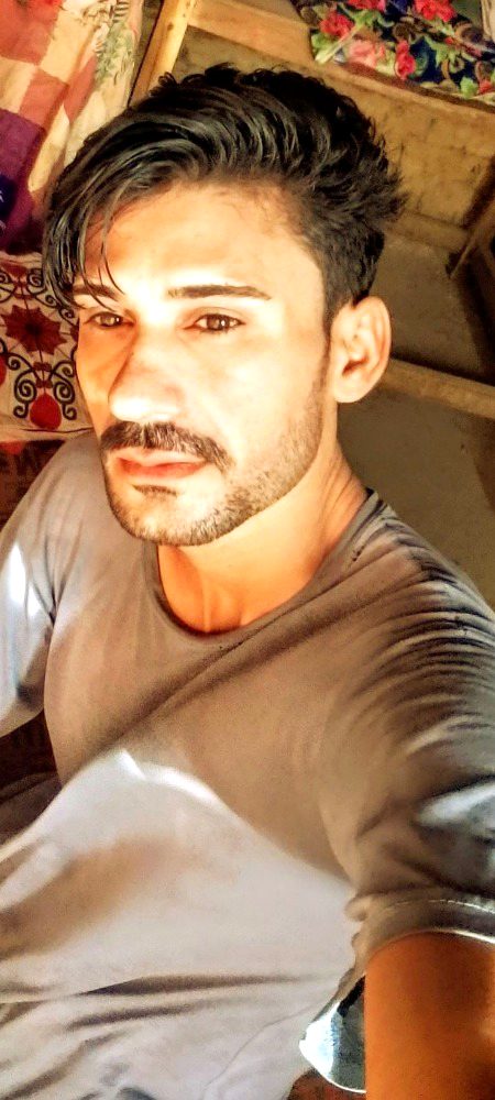 Kuch bhi nahi. 🃏👈