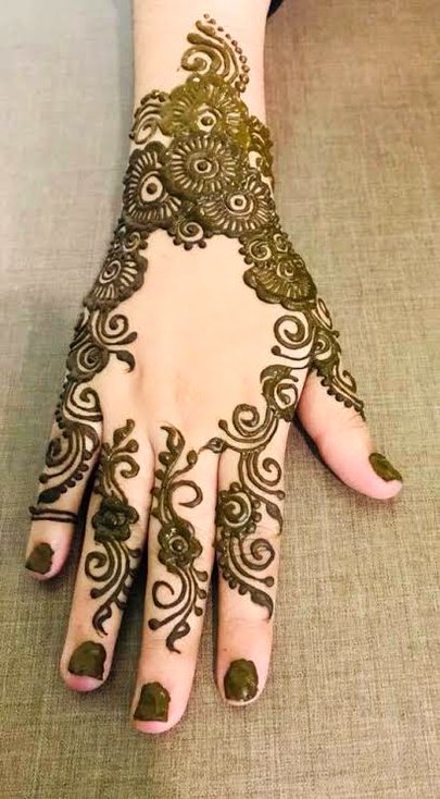 Mehndi Design image