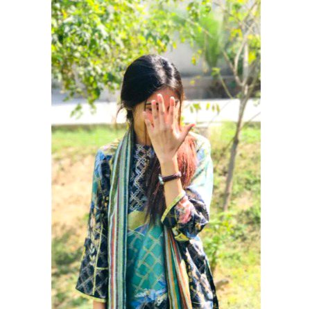 شادی ہو رہی ہے الحمد اللہ کل 🙈
آج مہندی ہے ❤💣
۔
۔
۔
۔
۔
۔
.سامنے محلے میں