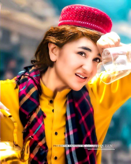 Pakistani Celebs image