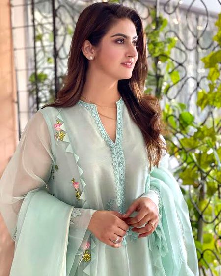 Pakistani Celebs image