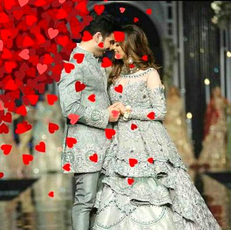 ❤❤بڑا ھی خاموش سا______ انداز ھے تمہارا❤
❤❤سمجھ نہیں آتا , فدا ھو جاؤں یا فنا ھو جاؤں❤❤
💞