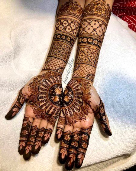 Mehndi Design image