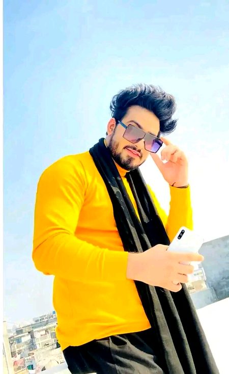 Beautiful People image