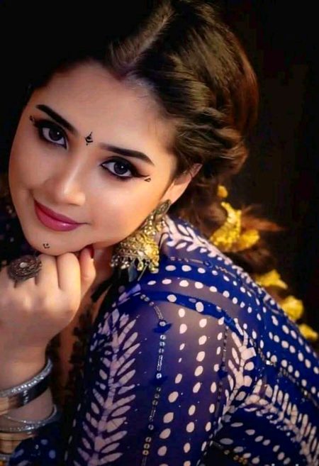 Beautiful People image