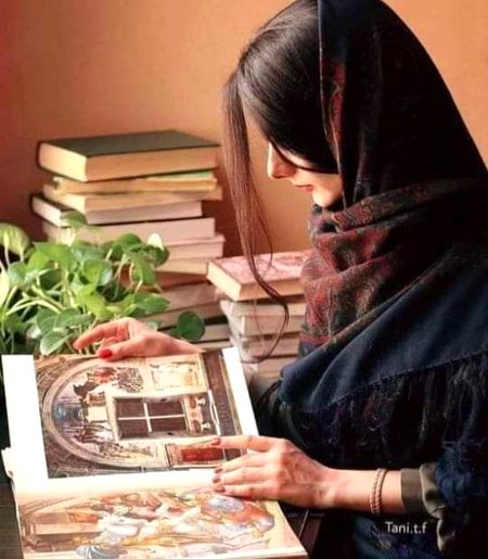 ایک تم ھو کہ ہم پہ حاوی ھو ورنہ🔥
 ھم سے وحشت بھی خوف کھاتی ھے....!