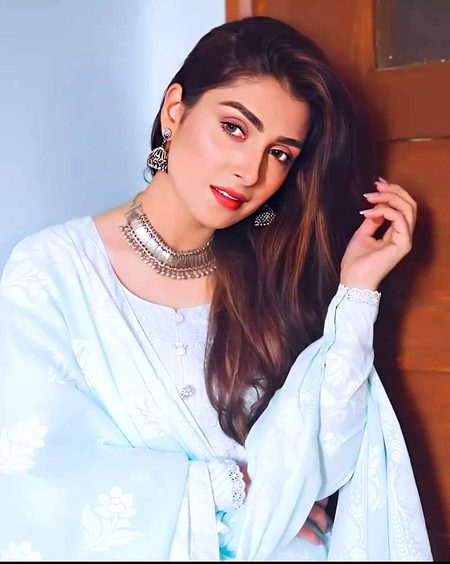 Pakistani Celebs image