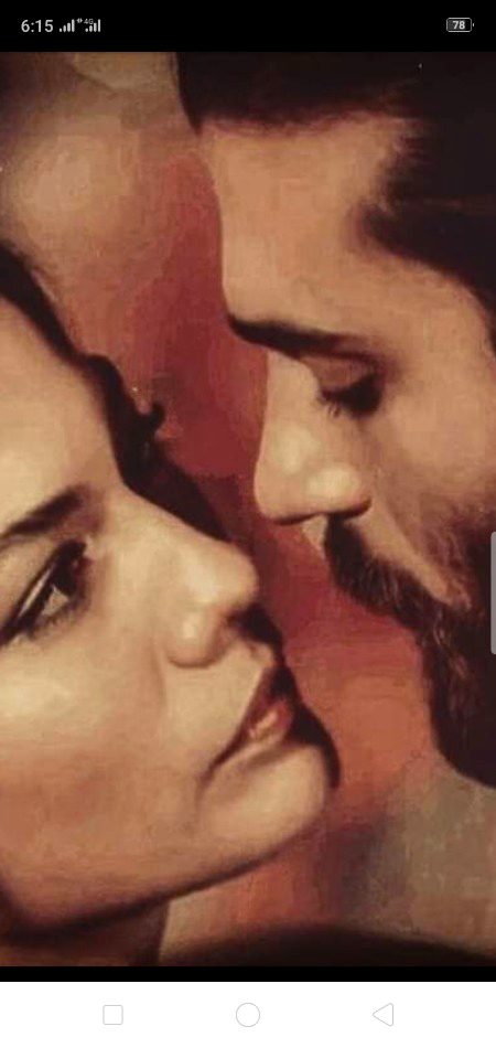 مجھ سے پوچھے نہ کوئی میری اداسی کا سبب.
لگا کے سینے سے مجھے کاش رلا دے کوئی🔥 Mahii 💔