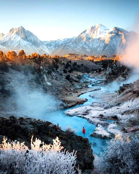 California’s Eastern Sierra area will always be one of my favorite places ever. It’s so great to visit year around, especially in the winter time ❄️