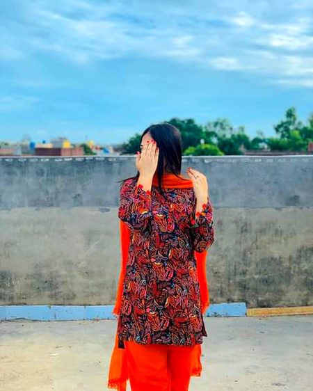 Beautiful People image