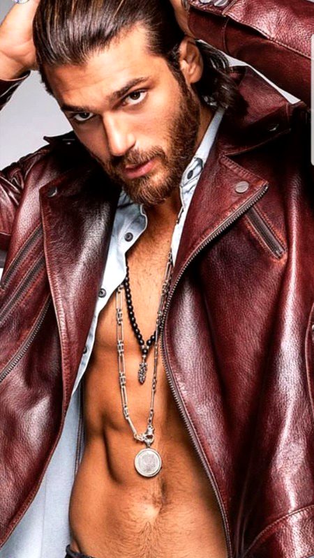 Turkish Celebs image