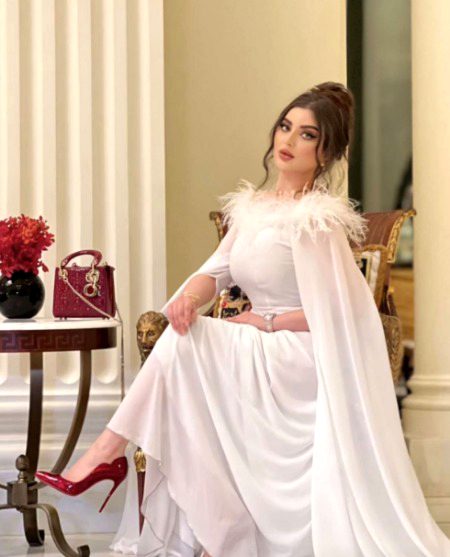Beautiful People image