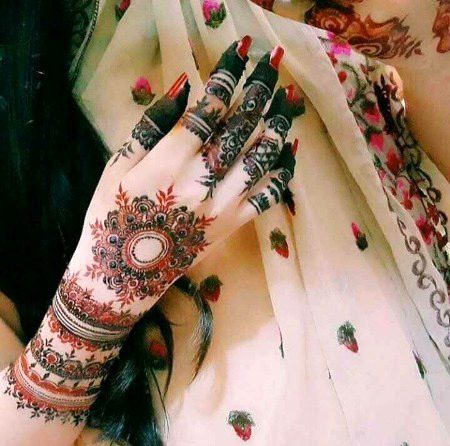 Mehndi Design image