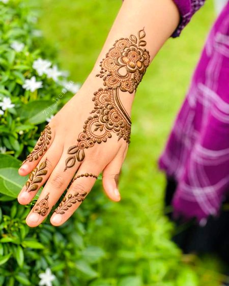 Mehndi Design image