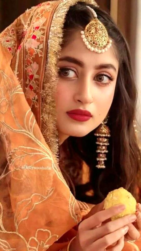 Pakistani Celebs image