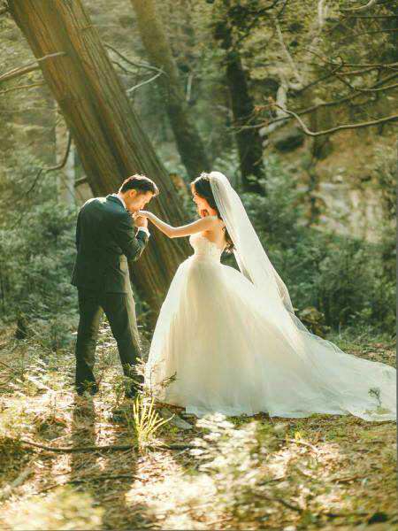 Beautiful People image