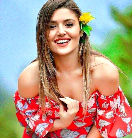 Turkish Celebs image