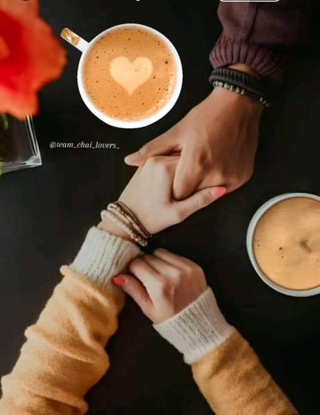 جن کا نعم البدل نہیں مُمکن..
چائے اُنہیں میں شُمار ہوتی ہے۔۔!☕