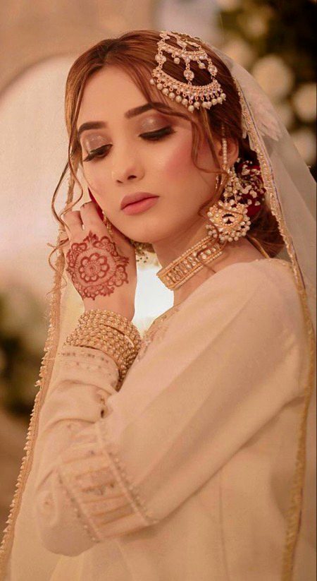 Beautiful People image