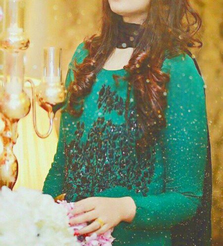Jo Dil KO AXha LaGta Hai Ixi Ko Doxt Kahti Hon
Munafiq Ban Ky Rixhti Ki XyaXat nai Karti Mai