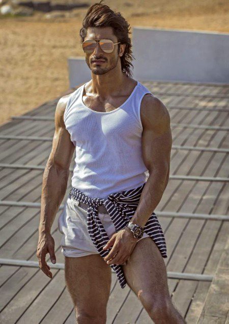 Vidyut Jamwal 😍😍😍😘😘😘