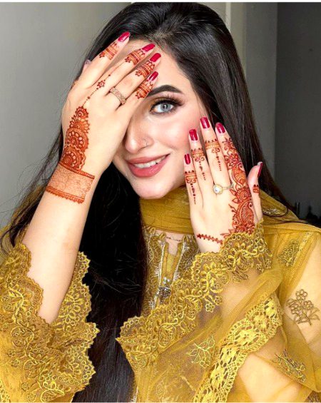 Pakistani Celebs image