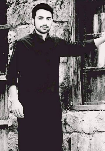 ہاں تجھے میرے مصائب کا نہیں اندازہ 
ہاں مجھے تیری توقع سے زیادہ دکھ ہے!
...
🖤