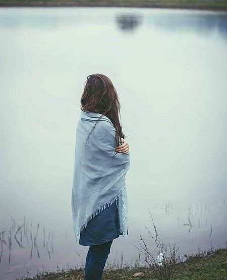 💔انسان میرے دکھ سمجھ ہی نہیں سکتا 
میں اپنے سارے زخم خدا کو دکھاؤں گی 🥀