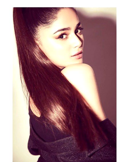 Pakistani Celebs image