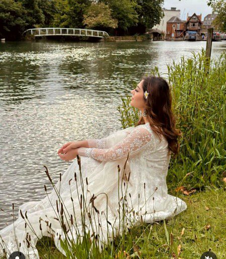 Beautiful People image