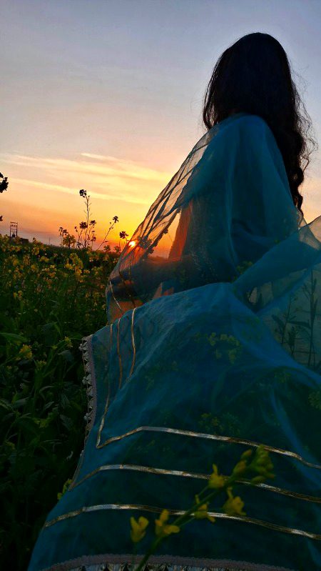 Beautiful People image