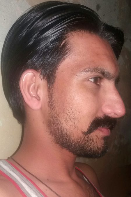 Dil a  kuj  hosh  kar  arhya  
Duhiyan  na tu  payaa  kar 💔