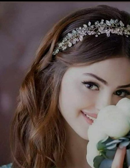 _🥀🍁🍃غضب کا خمار لئے پھرتے ہو آنکھوں میں🍃🍁🥀_
_🍂🥀🍃کوئی دیکھے گا تو مارا جائے گا 🥀🍁🍃_