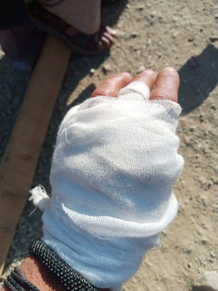 Tery badua k natijay dehk ajj phir baik say gir gya subbo subbo