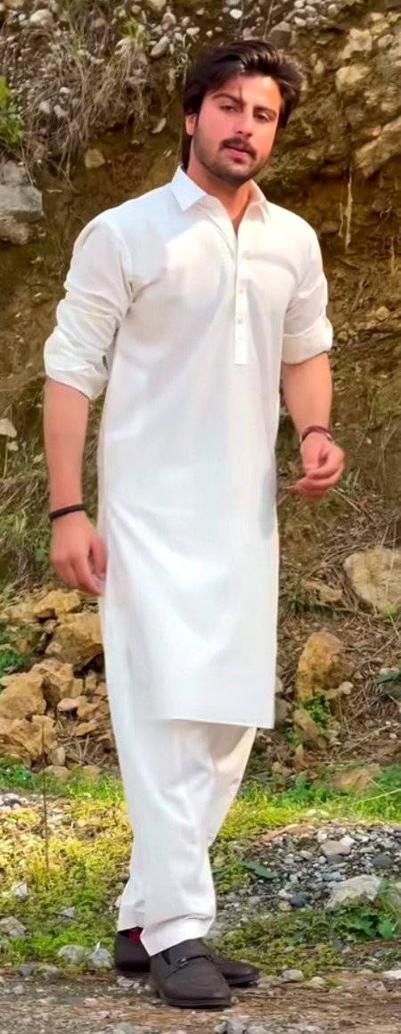 Beautiful People image