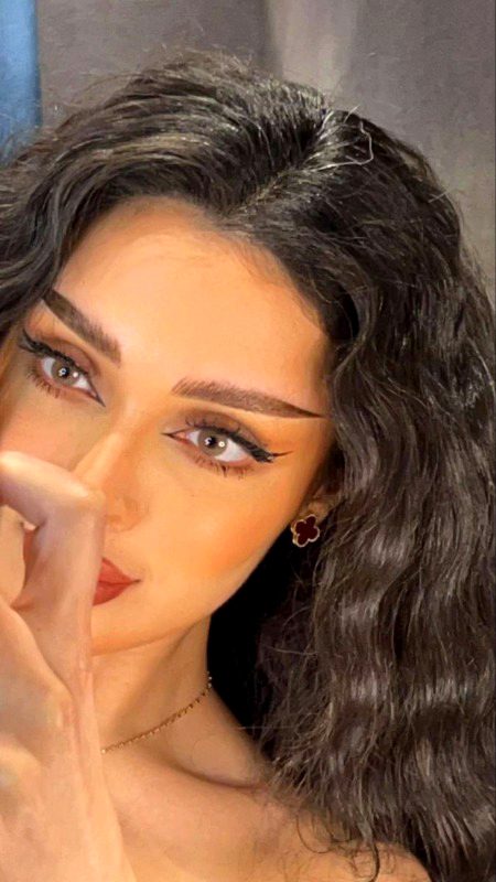 Beautiful People image