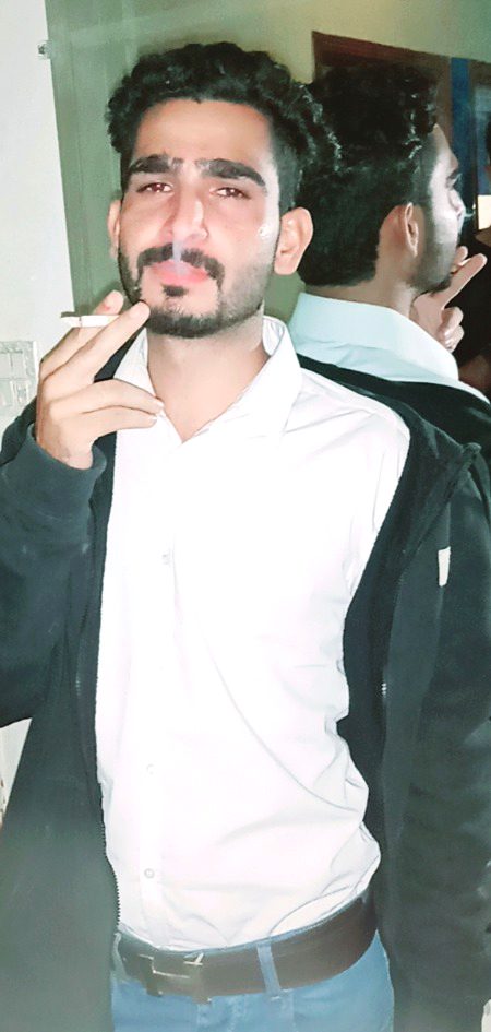 Aa ja tera "SHAMS" akela hai in dinun... 😥😥😥💔😓😓😓