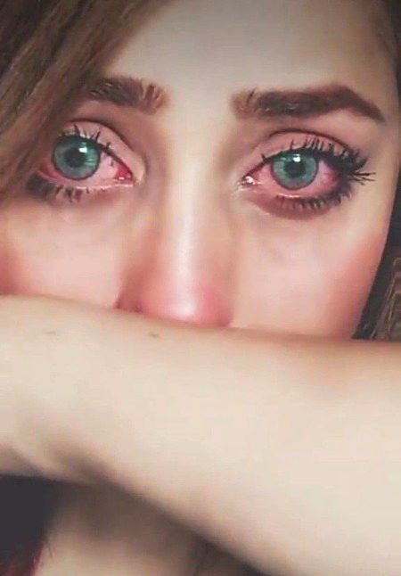 Meri Izzat Pe Baat Ai To
Main Mohabbat Bhi Maar Dalun Gi!