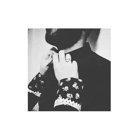 ہزار چاہنے والوں سے🖤✨
ایک نبھانے والا بہتر ہوتا ہے🙂🥀
