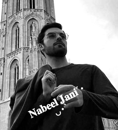 ہیں اور بھی دنیا میں سُخنوربہت اچھے کہتے ہیں کہ غالب ؔ کاہے اندازِبیاں اور۔