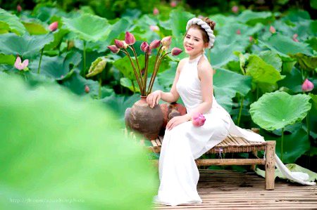 Beautiful People image