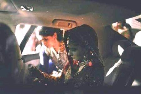 نکاح نامے پر ہم دونوں کے دستخط تھے،
وہ دلہن 👰 تھی اور میں دولہے کا گواہ!!
💔🌚🥀