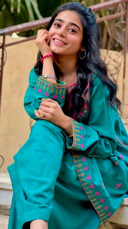 Pakistani Celebs image