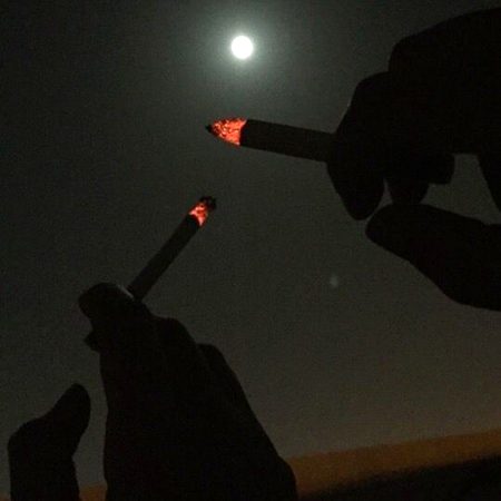 محبت پر توجہ زیادہ ہو جاۓ تو
عشق بن جاتا ہے🥀❤️