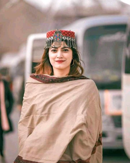 Beautiful People image