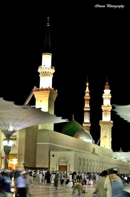 مکے کی فظاؤں میں طیبہ کی ہواؤں میں ہم نے جدھر دیکھا سرکار محمدﷺ نظر آئے. 🌹🌹🌹