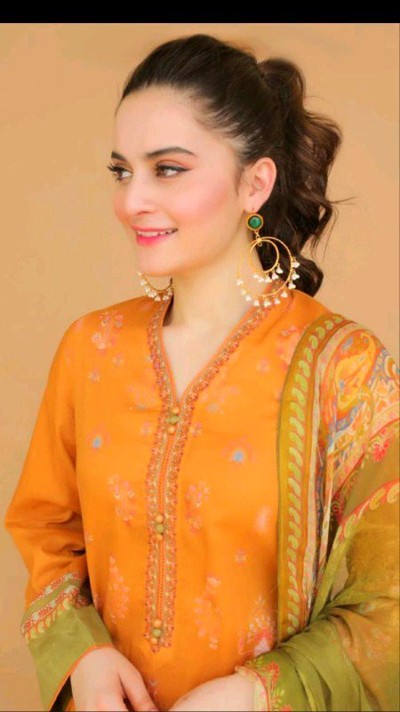 Pakistani Celebs image